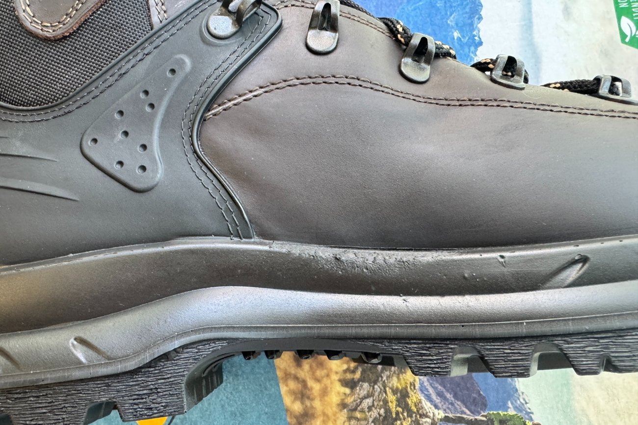 Castore 40 - vel. 46